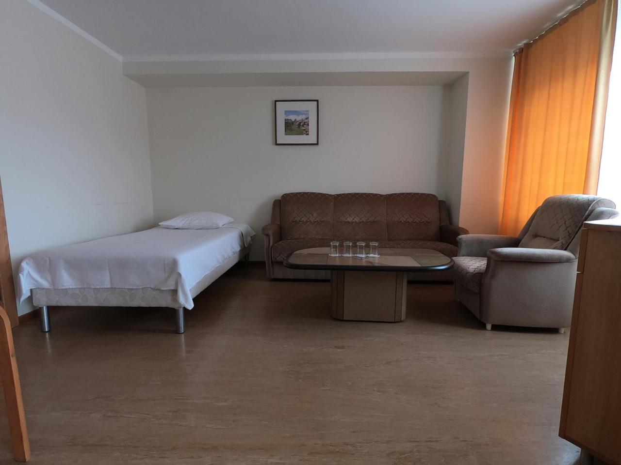 Hotel מדונה מראה חיצוני תמונה